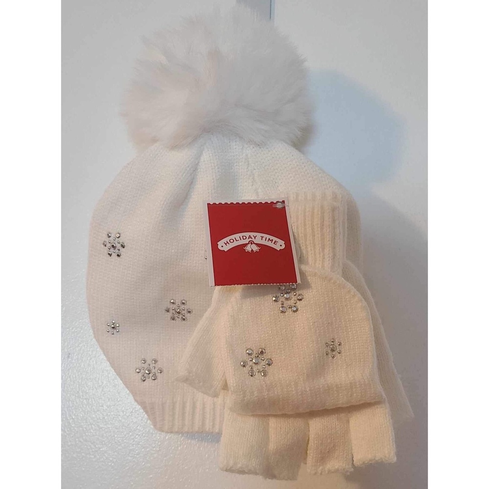 White Winter Pom Pom soft beanie hat & glove set silver rhinestones one size NWT